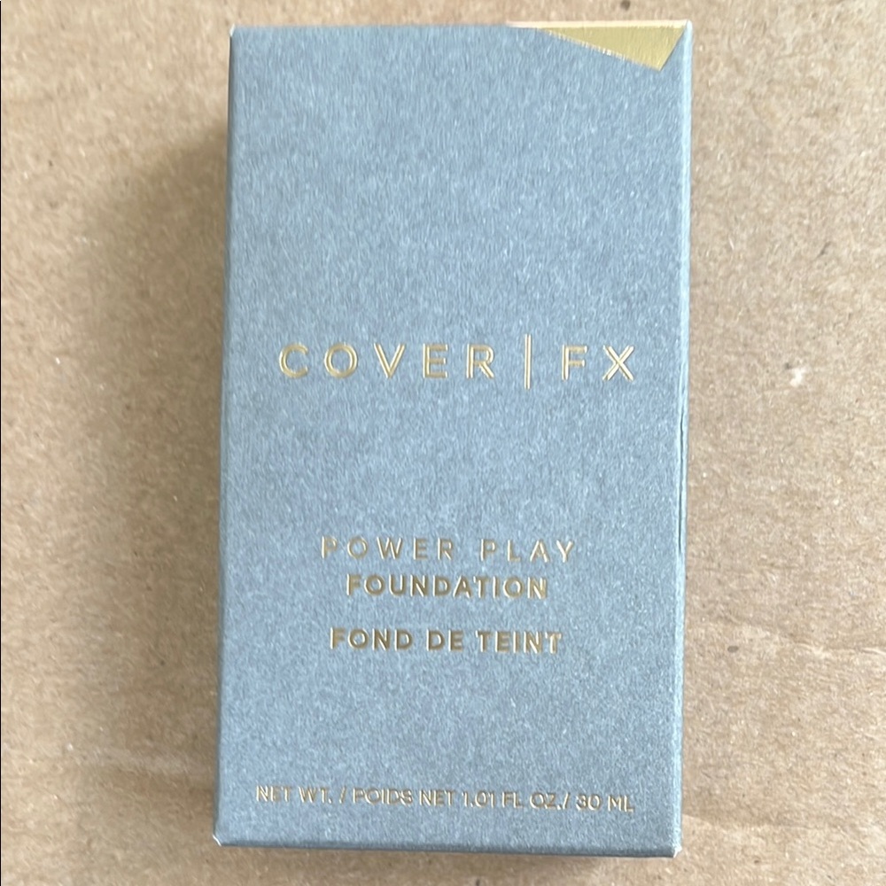 NIB Cover FX Power Play Foundation Box F1